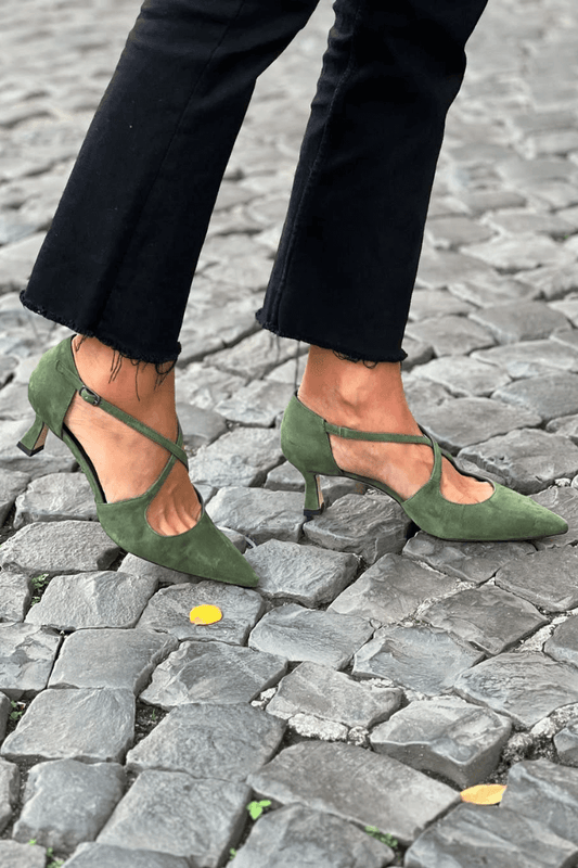 SCARPA COURT SLINGBACK AVEC BRACELET FINS